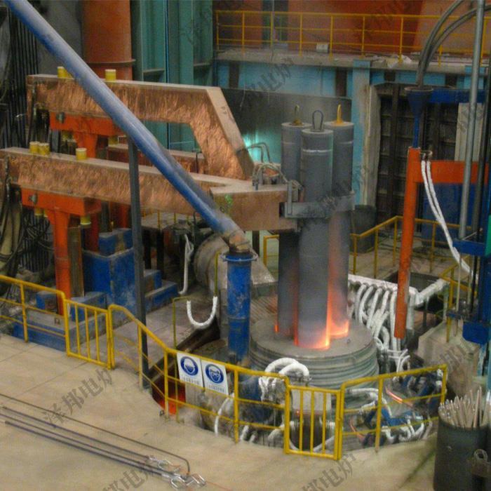 120tLF旋轉(zhuǎn)雙工位鋼包精煉爐
