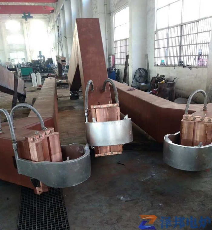 300t-LF精煉爐導(dǎo)電橫臂7